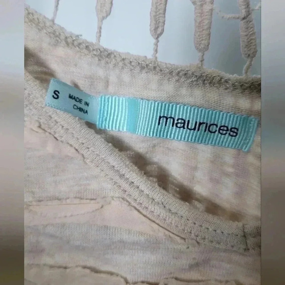 Maurices Top, Womens Small, Beige - Picture 8 of 8